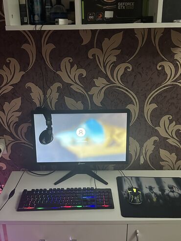 komputer ekran şəkilləri: Salam yenidi qulaącıą xaric qutusuna kimi har şey verilir ciddi almaq