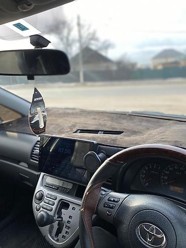 Toyota: Toyota WISH: 2003 г., 1.8 л, Автомат, Бензин, Минивэн — 13