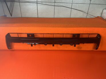 Бамперы и комплектующие: Бампер Toyota — 9