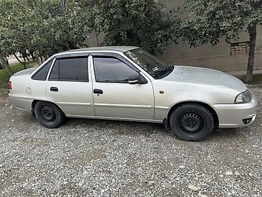 Derways: Daewoo Nexia: 2009 г., Механика, Бензин, Седан — 2