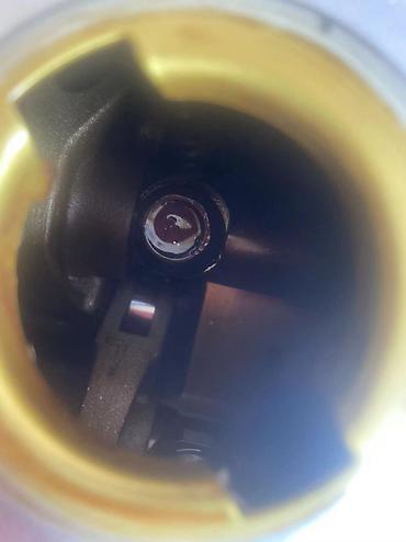 Двигатели, моторы и ГБЦ: Бензиновый мотор Mitsubishi 2005 г., 1.6 л, Б/у, Оригинал — 9