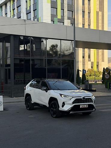 Toyota: Toyota RAV4: 2020 г., Гибрид, Кроссовер — 3
