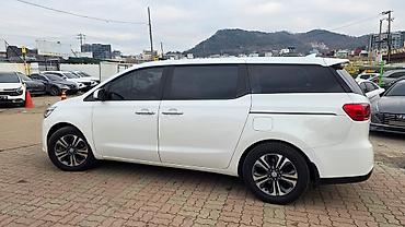 Kia: Kia Carnival: 2019 г., 2.2 л, Автомат, Дизель, Минивэн — 3