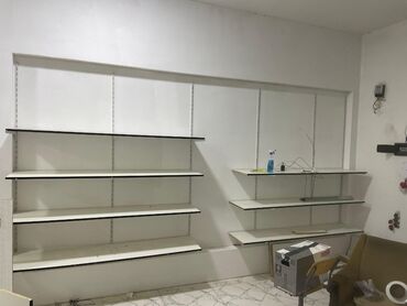 Digər mağaza avadanlığı: Magaza ucun Polka ve Kassa Stolu Tərkib: - Resepsiyon/qatib masası — 8