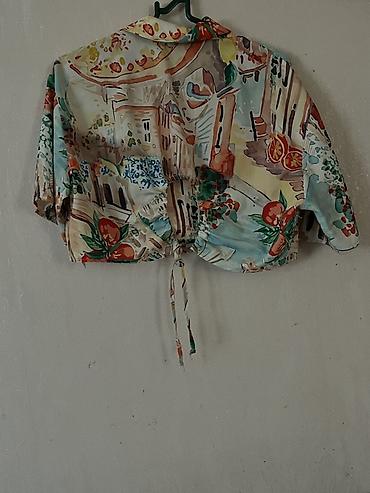 Şəxsi əşyalar: TRENDYOL QUZU MARKASI CROP - Retro üslubda rəngarəng akvarel naxışlı — 2