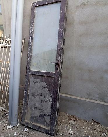 şuşə qapi: Plasdik qapi pencere desdi hamisi birlikde 100 azn — 1