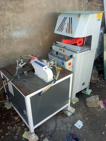Mişarlar: Plastik pəncərə avadanlıqı. təzə