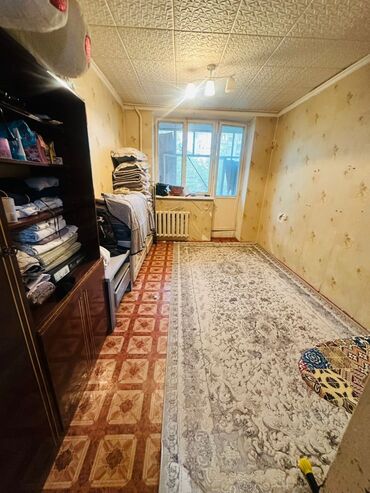 квартира долгосрочные: 1 бөлмө, 21 кв. м, Жатакана жана мейманкана түрүндө, 3 кабат, Косметикалык ремонт