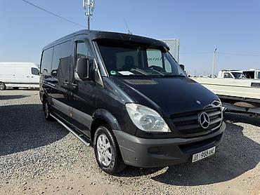 грузопассажирские: Mercedes-Benz Sprinter (короткая база, грузопассажирский версия) - — 1