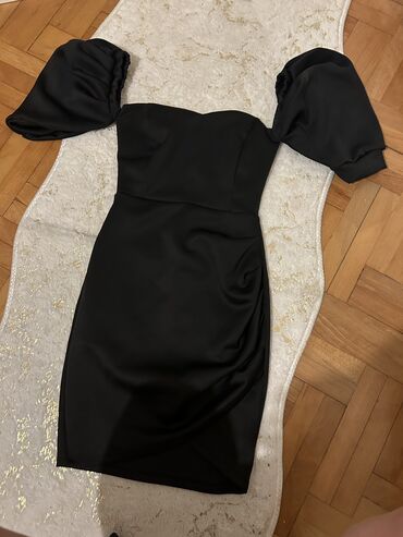 zara satenska haljina: M (EU 38), bоја - Crna