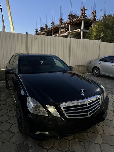 мерс в: Mercedes-Benz 350: 2010 г., 3.5 л, Типтроник, Бензин, Седан