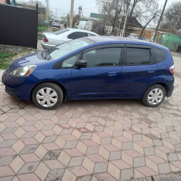 Honda: Honda Fit: 2010 г., 1.5 л, Автомат, Бензин