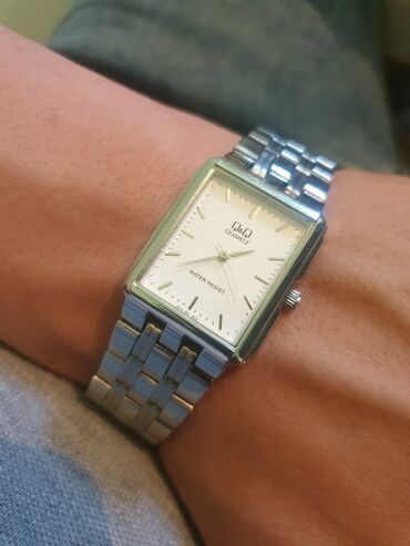 apple watch series 1: Продаю часы 2200 сом