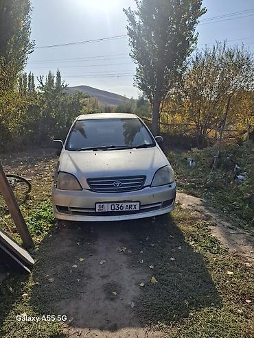 Toyota: Toyota Nadia: 2000 г., 2 л, Автомат, Бензин, Минивэн — 4