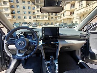propan balon: Toyota Yaris: 1.5 л | 2022 г. Внедорожник — 2