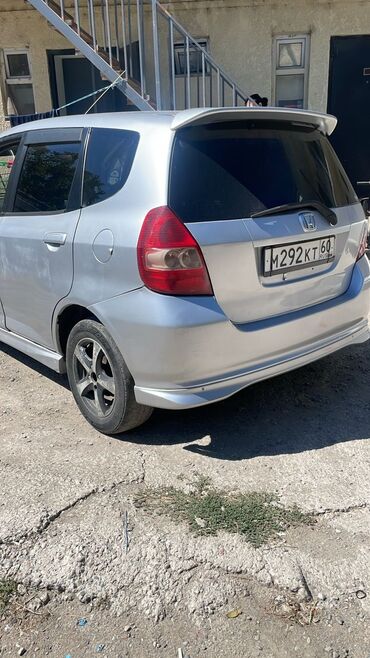 Honda: Honda Fit: 2003 г., 1.3 л, Вариатор, Бензин, Хэтчбэк
