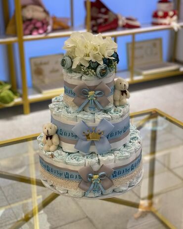 Uşaq üçün elektrik maşınları: Pampers tortları😍
Metrolara çatdırılma ☺️