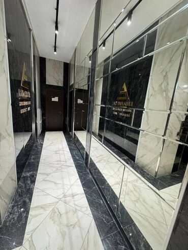 Продажа квартир: 4 комнаты, 92 м², 2 этаж — 12