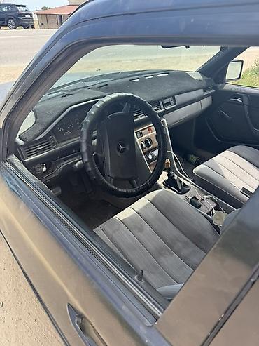 возможен в обмен: Mercedes-Benz W124: 1989 г., 2 л, Механика, Бензин, Седан — 3