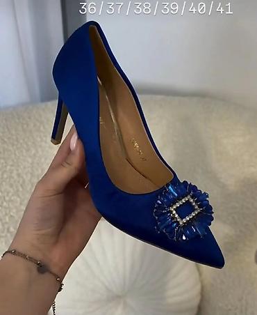 Salonke: Elegantne ženske mule/slingback štikle sa špicastim vrhom i — 23