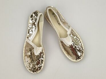 Flat shoes for women, size 39
