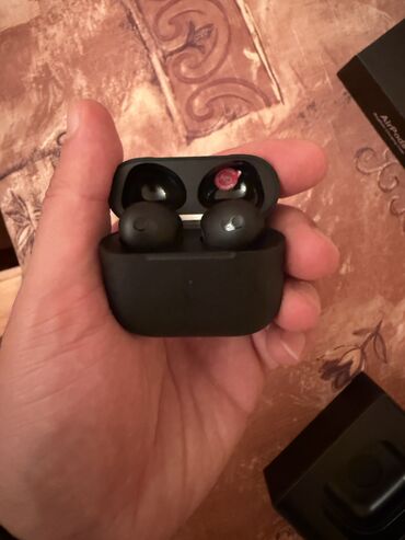 Магнитофоны: Airpods az istifade olunub.50 azne almiwam.Barterde olar