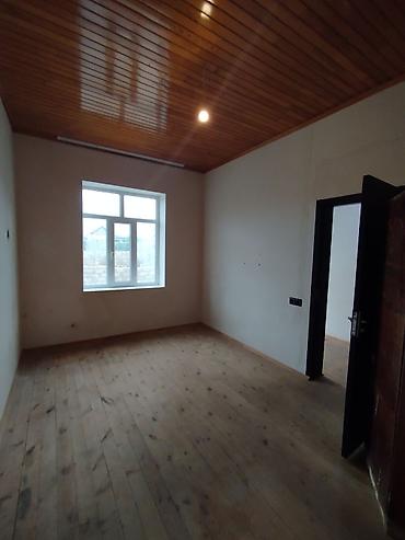 binə sovxoz: Salam Bine savxozda 2 otağ bir mətbəx ev kirayə verilir komandaları — 2