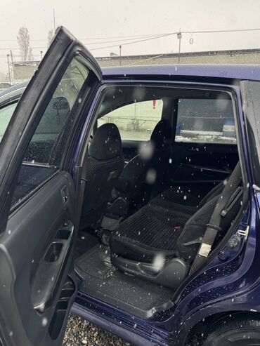 Honda: Honda Stream: 2002 г., 1.7 л, Автомат, Бензин, Минивэн — 9