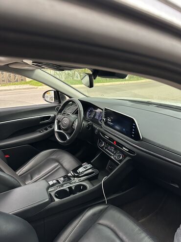 Hyundai: Hyundai Sonata: 2019 г., 2 л, Типтроник, Газ, Седан at lalafo.kg — 10 Hyundai: Hyundai Sonata: 2019 г., 2 л, Типтроник, Газ, Седан — 10