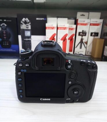 Electronics: Canon 5d mark iii σώμα μόνο λίγο χρησιμοποιημένο. σε άριστες συνθήκες