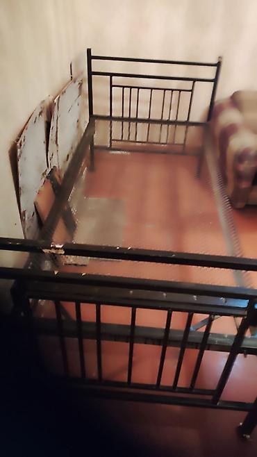 Qonaq otağı dəstləri: Yeni, Jurnal masası, Kredit yoxdur, Rumıniya — 29