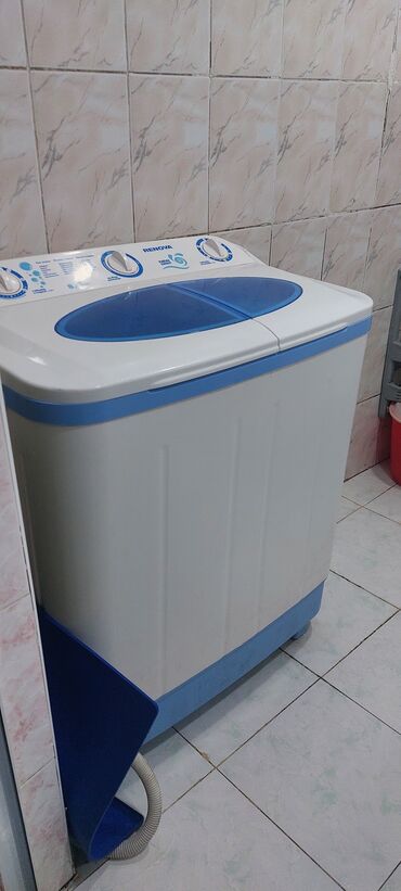 iphone 8 qiymeti world telecom: Paltaryuyan maşın Renova, 8 kq, İşlənmiş, Yarımavtomat, Qurutmasız