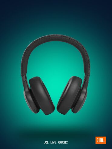 Графические дизайнеры: Графический дизайнер — 15