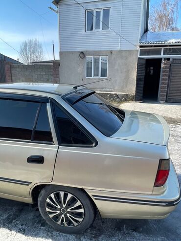 Daewoo: Daewoo Nexia: 2006 г., 1.5 л, Механика, Бензин, Седан — 2