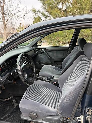 e klass: Toyota Carina E: 1996 г., 1.8 л, Механика, Бензин, Седан — 4
