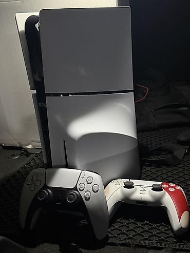 sup oyun: Salam, ideal veziyyetde Playstation 5 slim satilir. Uzerinde 2 eded — 3
