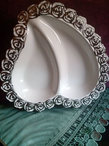 10026 oglasa | lalafo.rs: Tanjir nov pun porcelan za serviranje. na tanjiru boja srebra