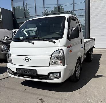 b y d: Hyundai Porter: 2019 г., 2.5 л, Типтроник, Дизель, Бус — 4