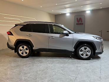 родар: Toyota RAV4: 2019 г., 2 л, Автомат, Бензин, Кроссовер — 7