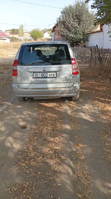 Mitsubishi: Mitsubishi Space Star: 2001 г., 1.3 л, Механика, Бензин, Хэтчбэк — 8