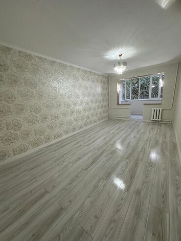 квартира бишкек ахунбаева: 1 комната, 34 м², 104 серия, 1 этаж, Евроремонт