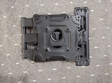 Установка телевизоров: Кронштейн для телевизора поворотно-наклонный от32до65дюймов ( продажа — 3