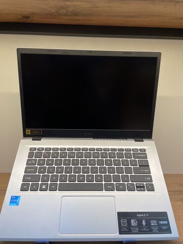 Ноутбуки: Ноутбук, Acer, 8 ГБ ОЗУ, Intel Core i3, 13.3 ", Новый, Для работы, учебы, память SSD