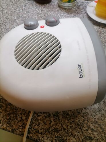 Kaloriferi: Grejalica duvaljka 2000 w ispravna Bauer
Ispravna
Mirjevo na lalafo.rs — 3 Kaloriferi: Grejalica duvaljka 2000 w ispravna Bauer
Ispravna
Mirjevo — 3