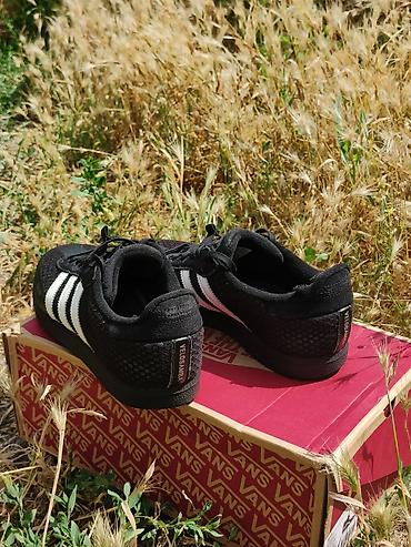 обувь с подогревом: Мужские кроссовки, 42.5, Adidas, Б/у, цвет - Черный — 2