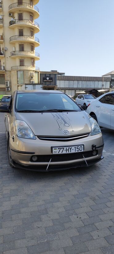 maşın oturacaqı: Toyota Prius: 1.5 l | 2006 il Universal