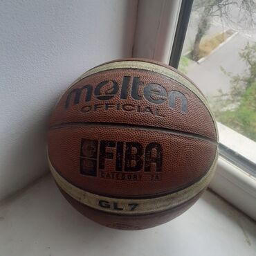 баскетбольный мячь: Продаю 🏀Баскетбольный Мяч от molten размер-семёрка