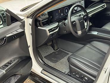 Hyundai: Hyundai Grandeur: 2023 г., 3.5 л, Типтроник, Газ, Седан — 10