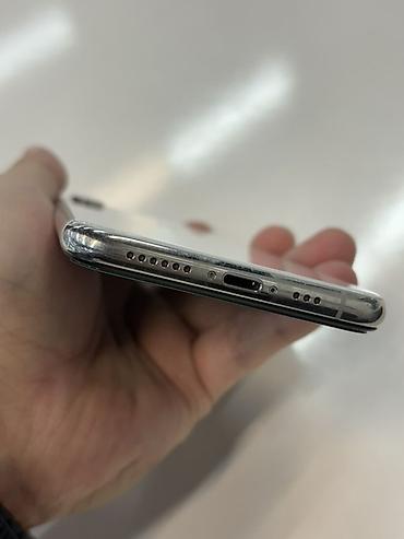 Apple iPhone: IPhone X, Серебристый — 2
