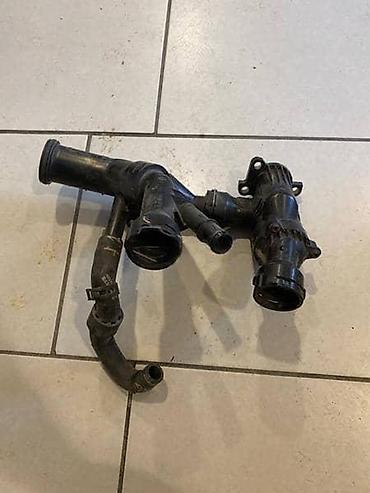 kraba sa senzorom: TERMOSTAT ZA VOLKSWAGEN GOLF 7, PASSAT B8 - 04L121111H | Termostat — 2
